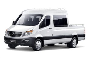 Camioneta de transporte de personal 8+1